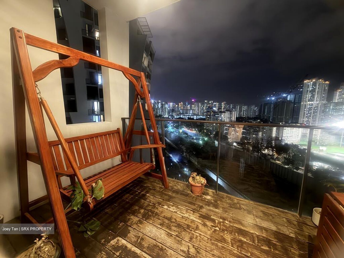 The Crest (D3), Condominium #568757031